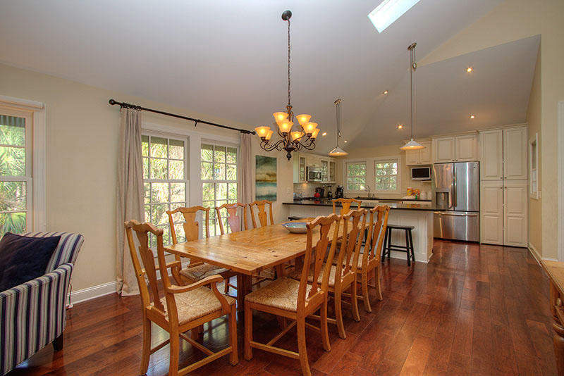 Hilton Head 4 Bedroom Vacation Home Close to Beach