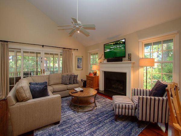 Hilton Head 4 Bedroom Vacation Home Close to Beach