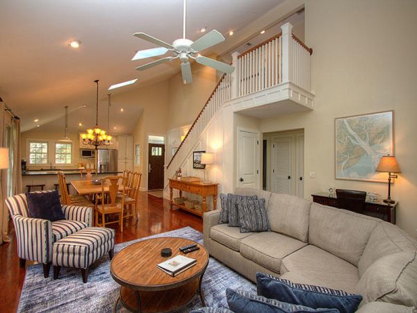 Hilton Head 4 Bedroom Vacation Home Close to Beach