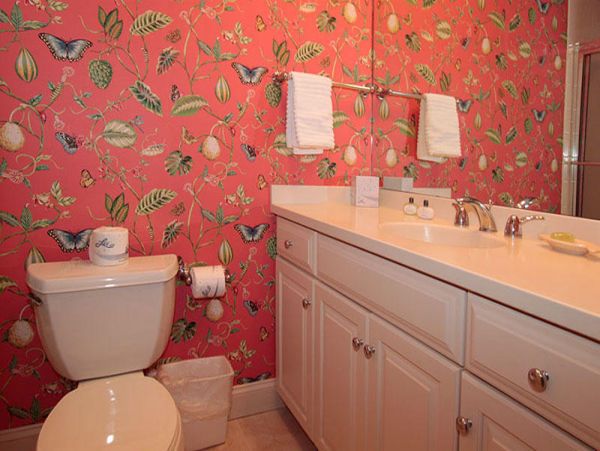 Walk to Beach Vacation Pool Home in Hilton Head Three Bedroo