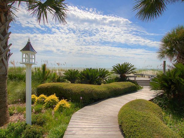 Oceanfront Luxury Pool Home with 6 Bedrooms
