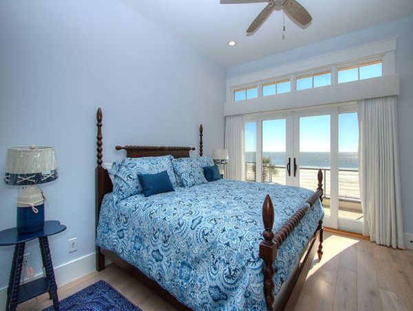 Luxurious 6 Bedroom Home with Full Ocean View
