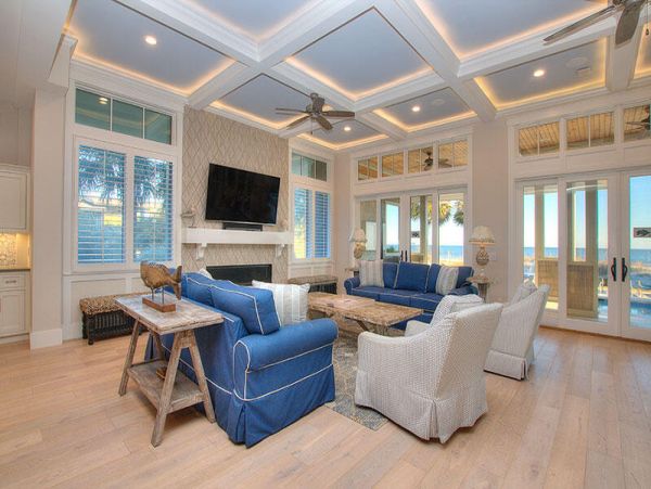 Luxurious 6 Bedroom Home with Full Ocean View