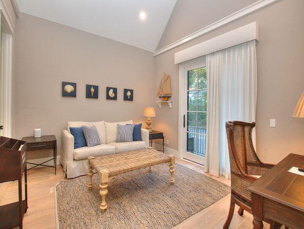 Luxurious 6 Bedroom Home with Full Ocean View