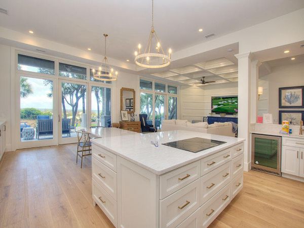 Hilton Head 8 Bedroom Home Located on Beach