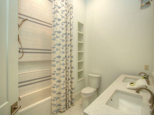 Hilton Head Beach House Sleeps 21 Guests