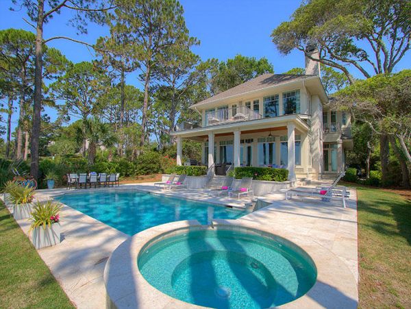 Oceanfront 6 Bedroom Plus Den Vacation Getaway in Hilton Head