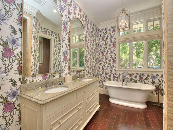 Oceanfront 6 Bedroom Plus Den Vacation Getaway in Hilton Head