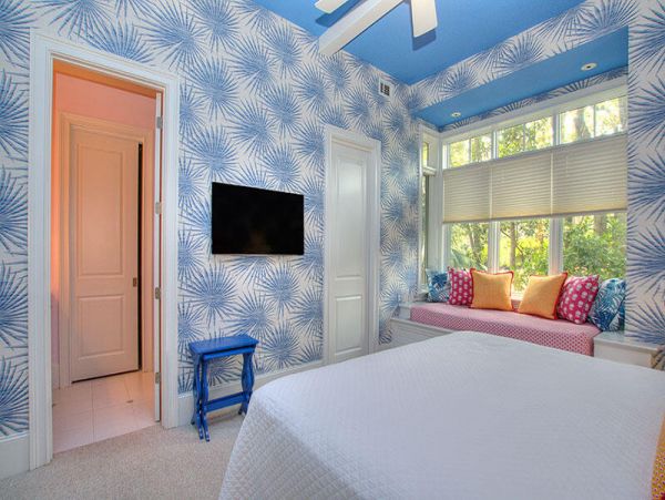 Oceanfront 6 Bedroom Plus Den Vacation Getaway in Hilton Head