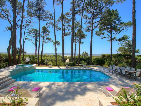 Oceanfront 6 Bedroom Plus Den Vacation Getaway in Hilton Head