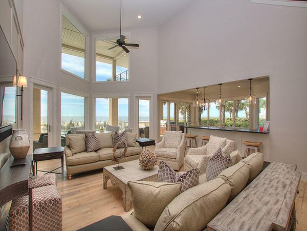 Beautiful Oceanfront Vacation Home in Hilton Head 24 Guests