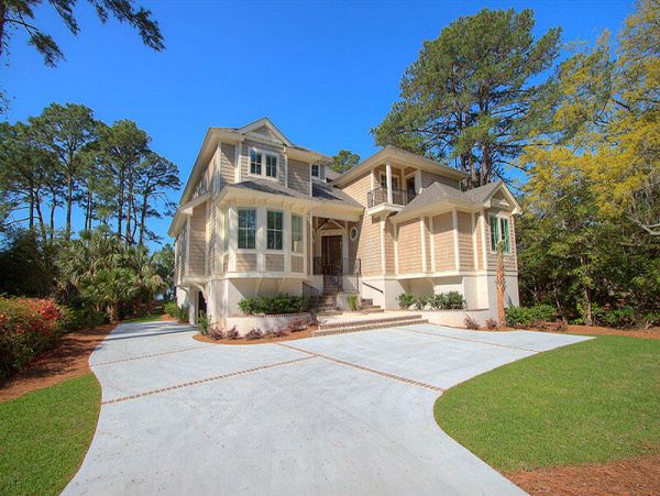 Gorgeous Seven Bedroom Vacation Home in Hilton Head