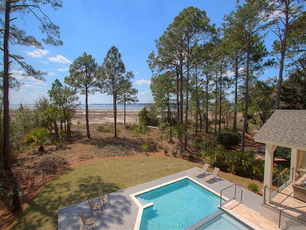 Gorgeous Seven Bedroom Vacation Home in Hilton Head