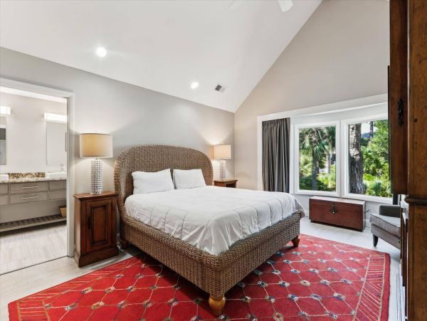 Hilton Head Oceanfront Vacation Rental - Luxury 7-Bedroom Beach House