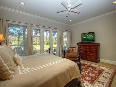 Hilton Head Six Bedroom Lovely Pool Home