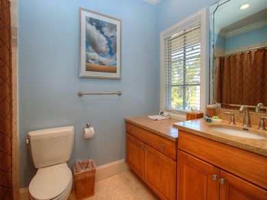 Hilton Head Six Bedroom Lovely Pool Home