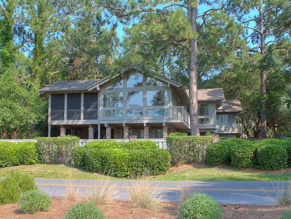 Gorgeous Lagoon Views House with 7 Bedrooms - Ideal Family Retreat