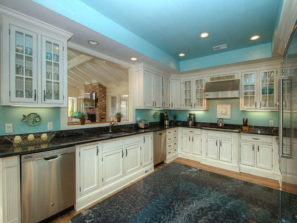 Gorgeous Lagoon Views House with 7 Bedrooms - Ideal Family Retreat