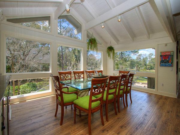 Gorgeous Lagoon Views House with 7 Bedrooms - Ideal Family Retreat