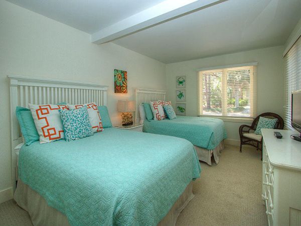 Gorgeous Lagoon Views House with 7 Bedrooms - Ideal Family Retreat