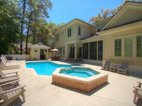 Six Bedroom Luxury Vacation Home in Hilton Head Sleeps 20