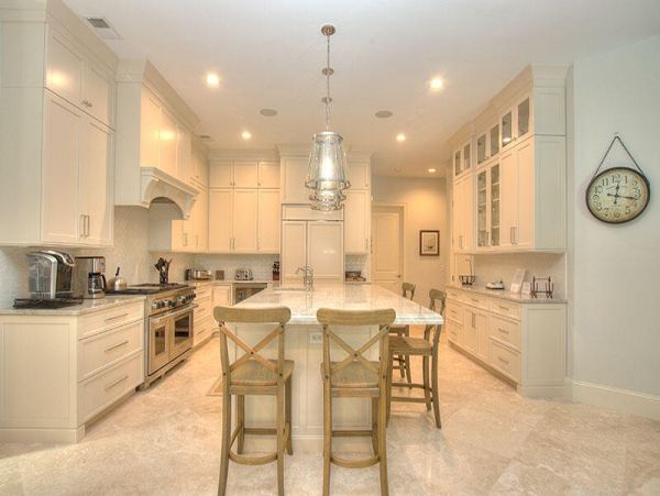 Six Bedroom Luxury Vacation Home in Hilton Head Sleeps 20