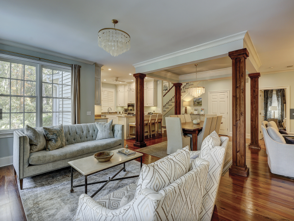 Hilton Head Island Vacation Rental - Luxury Five Bedroom Home with Pool & Guest House
