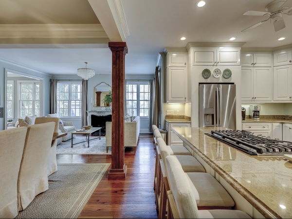 Hilton Head Island Vacation Rental - Luxury Five Bedroom Home with Pool & Guest House