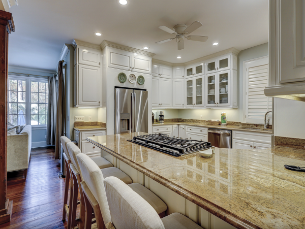 Hilton Head Island Vacation Rental - Luxury Five Bedroom Home with Pool & Guest House