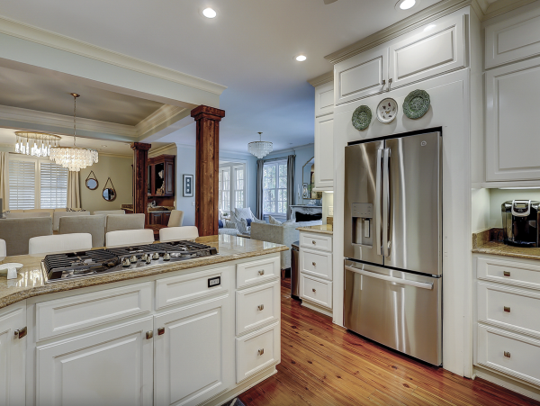 Hilton Head Island Vacation Rental - Luxury Five Bedroom Home with Pool & Guest House