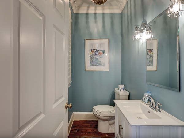 Hilton Head Island Vacation Rental - Luxury Five Bedroom Home with Pool & Guest House