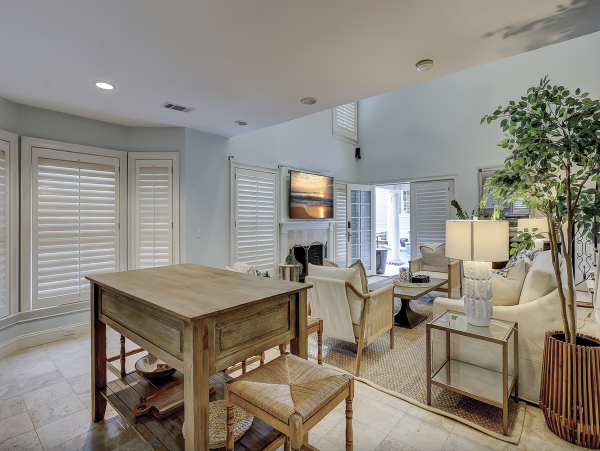 Hilton Head Island Vacation Rental - Luxury Five Bedroom Home with Pool & Guest House