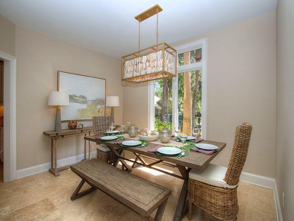 Beautiful, Spacious & Comfortable 4 Bedroom Home with Pool