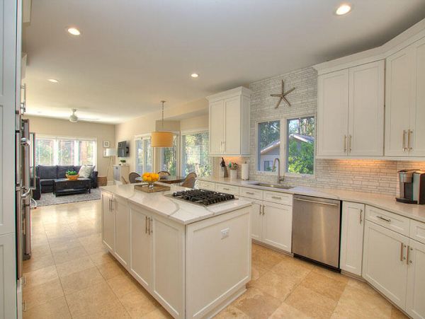 Beautiful, Spacious & Comfortable 4 Bedroom Home with Pool