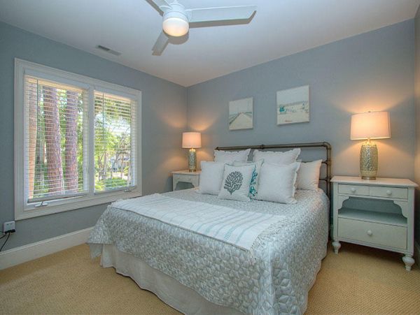 Beautiful, Spacious & Comfortable 4 Bedroom Home with Pool