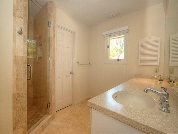 Hilton Head Vacation Home Four Bedroom Walk to Beach
