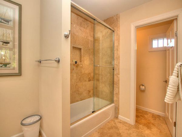Hilton Head Vacation Home Four Bedroom Walk to Beach