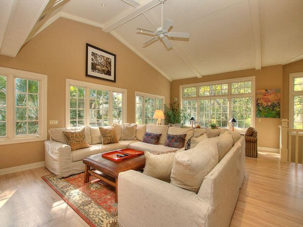 Hilton Head Island 5 Bedroom Home with Pool Walk To Beach