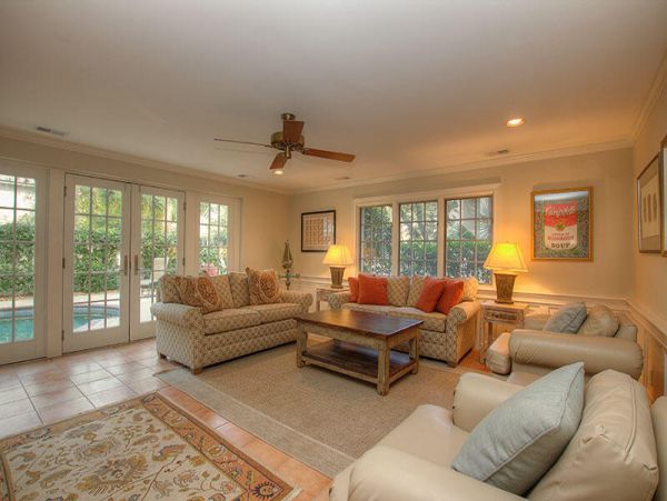 Hilton Head Island 5 Bedroom Home with Pool Walk To Beach