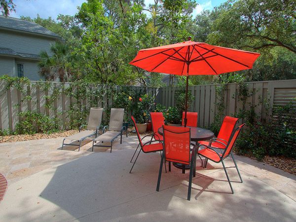 Hilton Head Island 5 Bedroom Home with Pool Walk To Beach