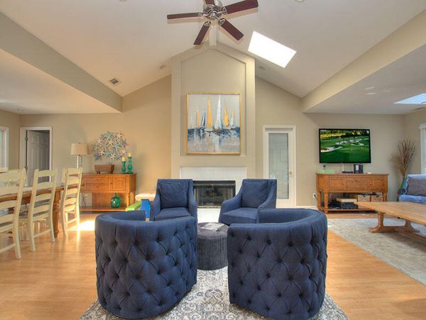 HILTON HEAD 4 BEDROOMS POOL HOME SLEEPS 12