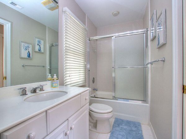 HILTON HEAD 4 BEDROOMS POOL HOME SLEEPS 12