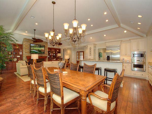 Gorgeous 4 Bedroom Vacation Pool Home in Hilton Head