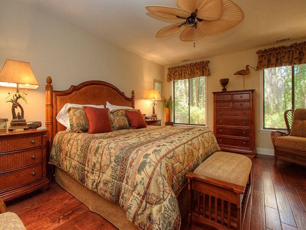 Gorgeous 4 Bedroom Vacation Pool Home in Hilton Head