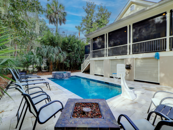 Elegant Coastal Retreat Just Minutes from the Beach