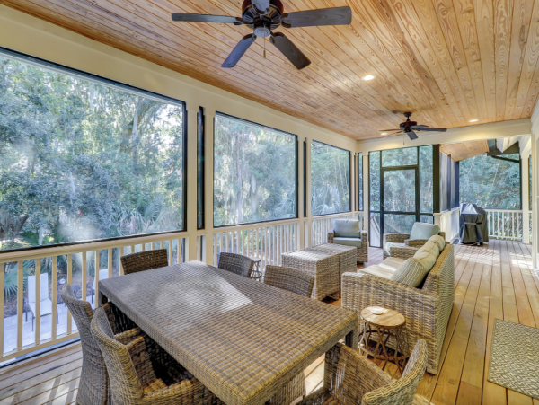 Elegant Coastal Retreat Just Minutes from the Beach