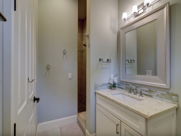 Elegant Coastal Retreat Just Minutes from the Beach