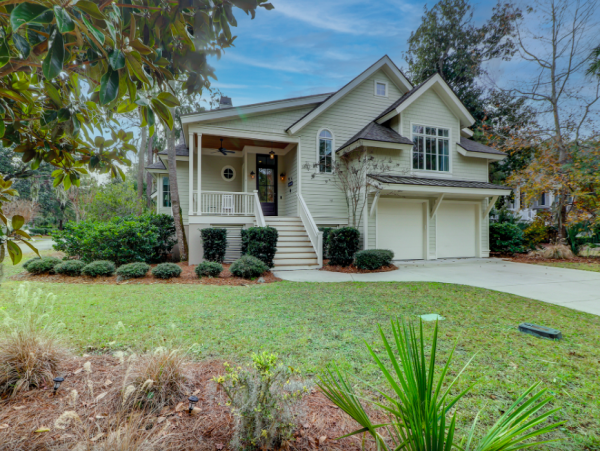 Elegant Coastal Retreat Just Minutes from the Beach