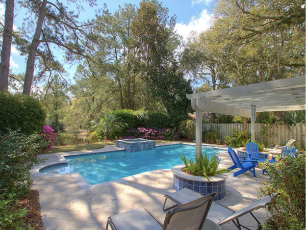 Seapines Lovely Vacation Villa with the Most Stunning Pool