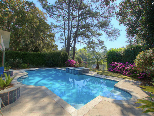 Seapines Lovely Vacation Villa with the Most Stunning Pool